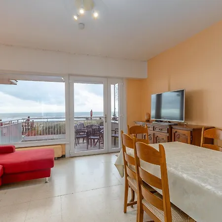 Apartment Cosy With Sunny Terrace