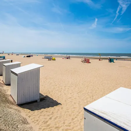 Ground Floor With Sea View And Garage