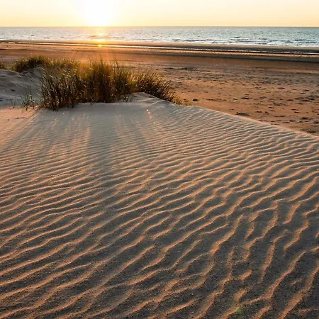 Ground Floor With Sea View And Garage Middelkerke